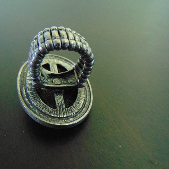 Costume Jewelry- monogram ring - Picture 6 of 12